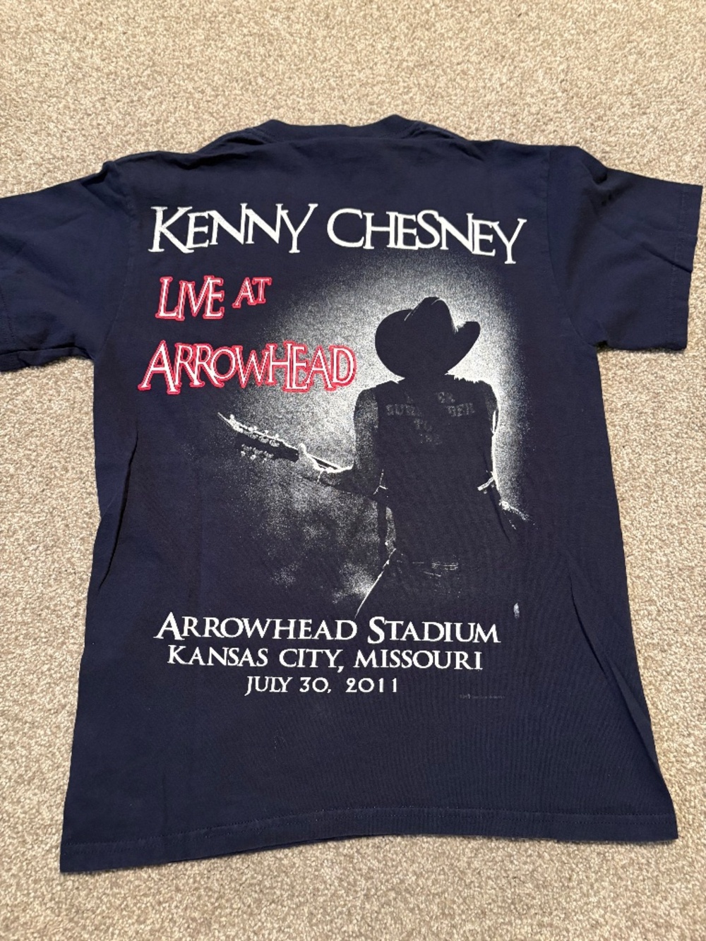 Kenny Chesney 2011 Arrowhead Stadium Kansas City Concert T Shirt Small